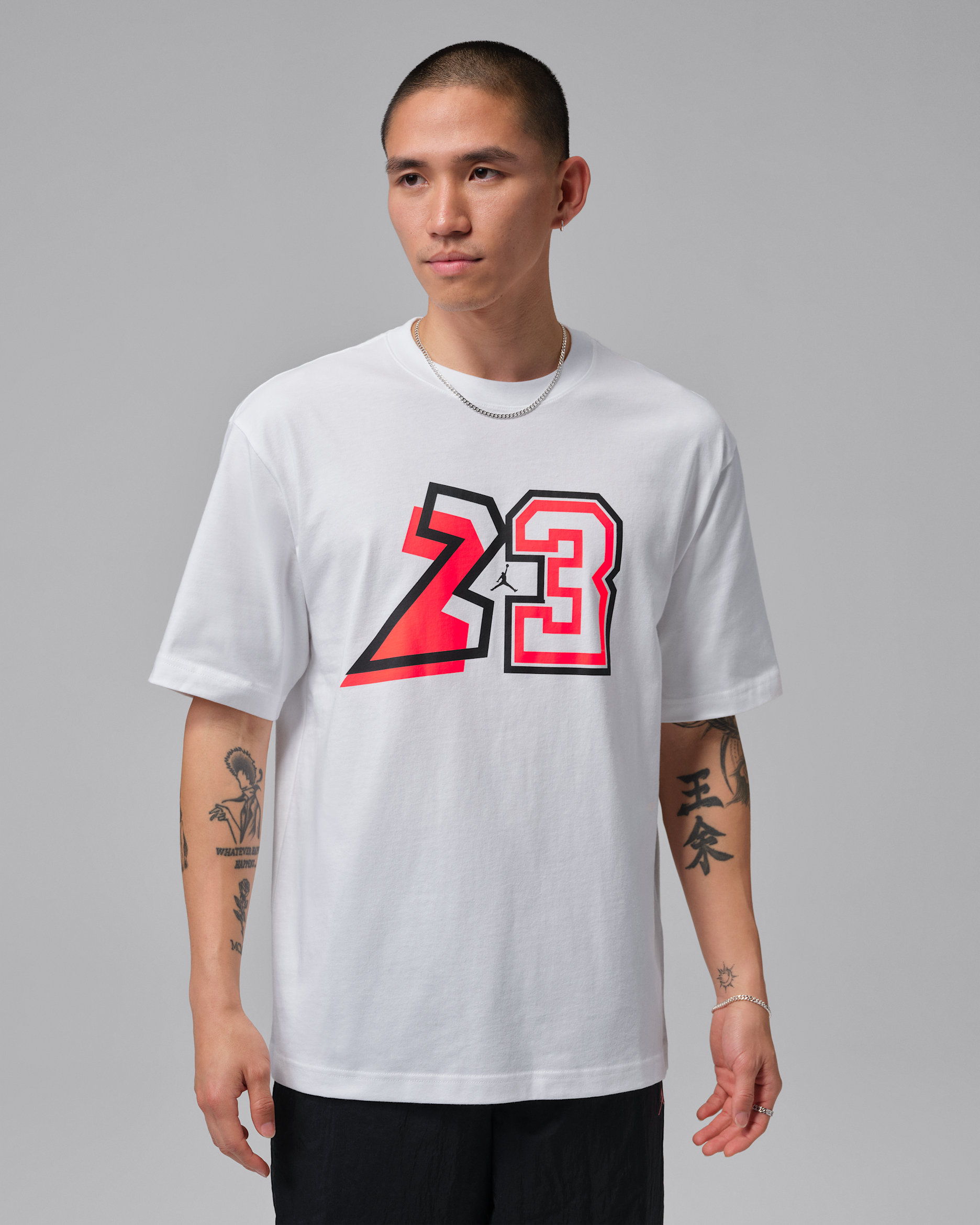 Jordan グラフィックデザイン シャツ パンツXL Jordan Men's Graphic Shirt. Nike.com